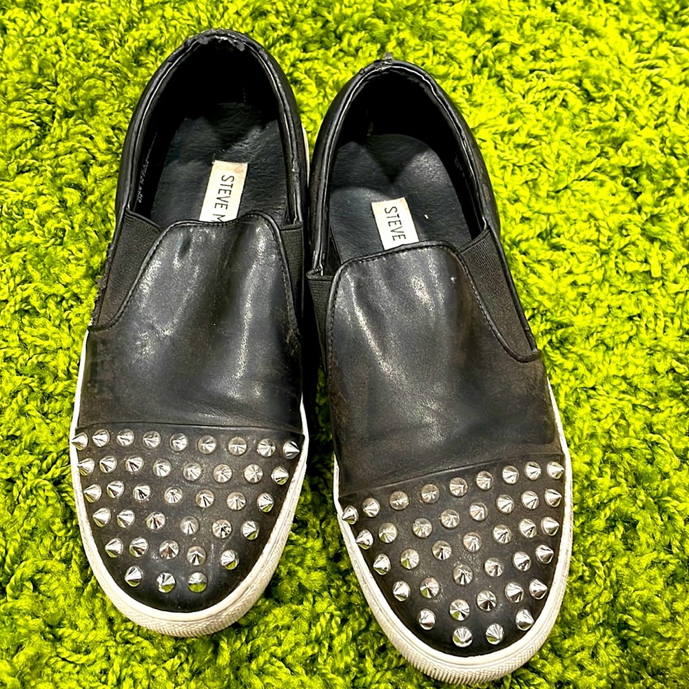 Steve Madden slip in leather sneaker with nail head